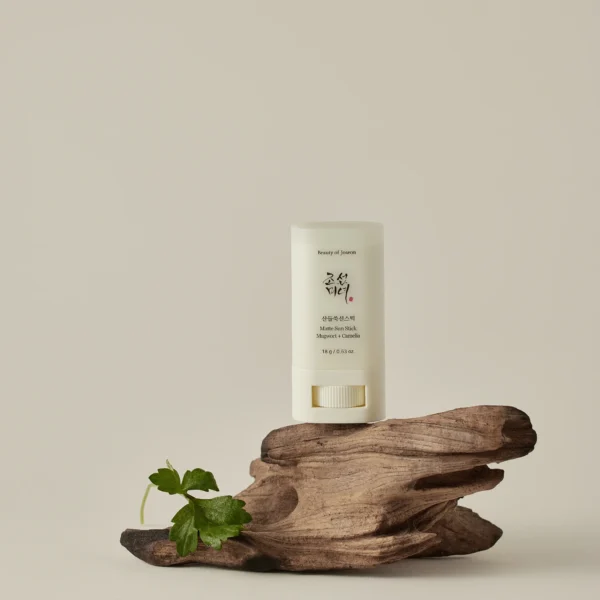 Beauty of Joseon Matte Sun Stick Mugwort + Camilia (SPF 50+ PA++++) - Image 3
